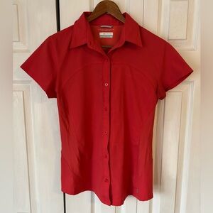 Columbia Button Down Short Sleeve Shirt with Omni- Shade Sun Protection Shirt